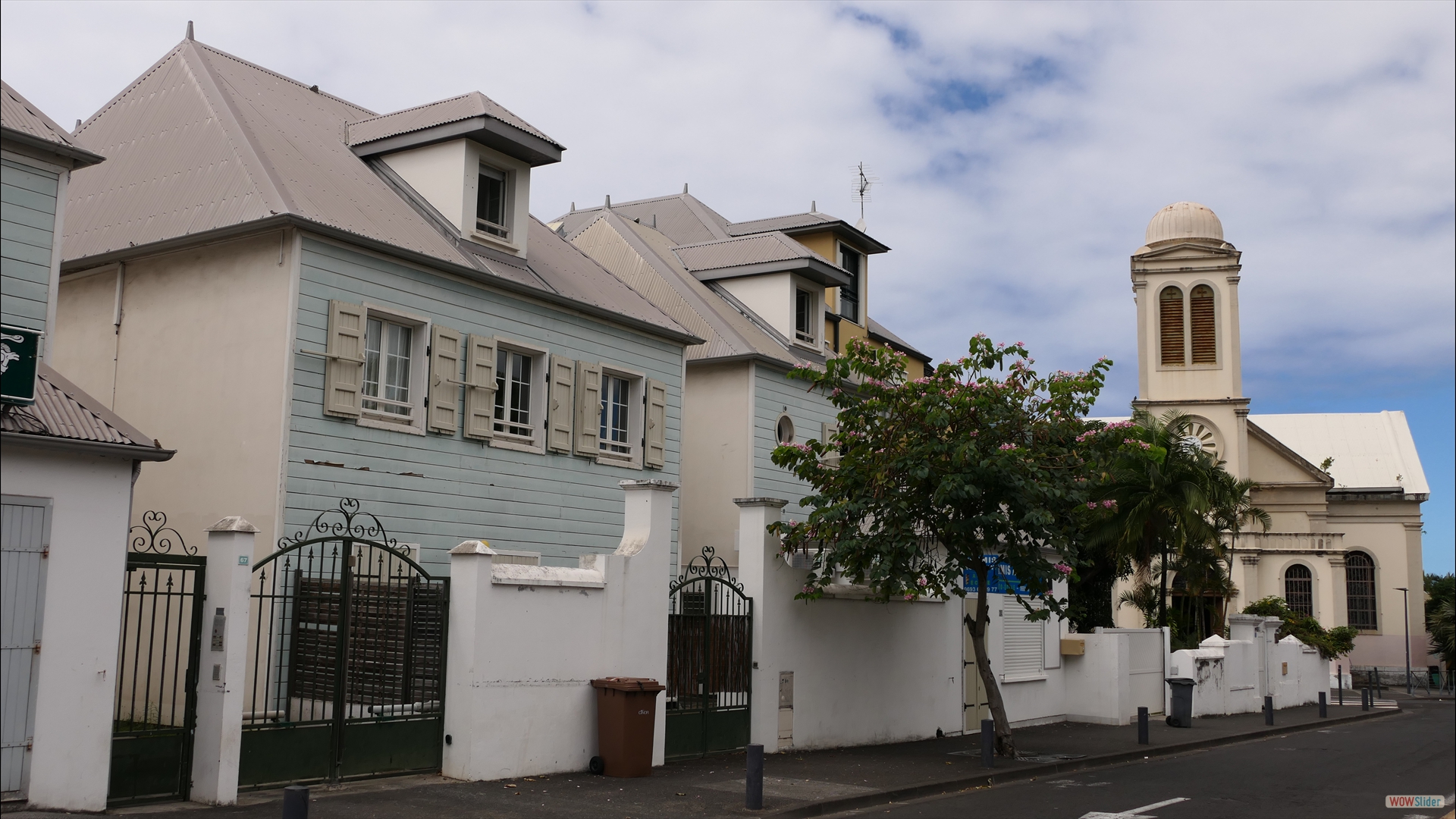 Spaziergang durch das koloniale Villenviertel von Saint Denis