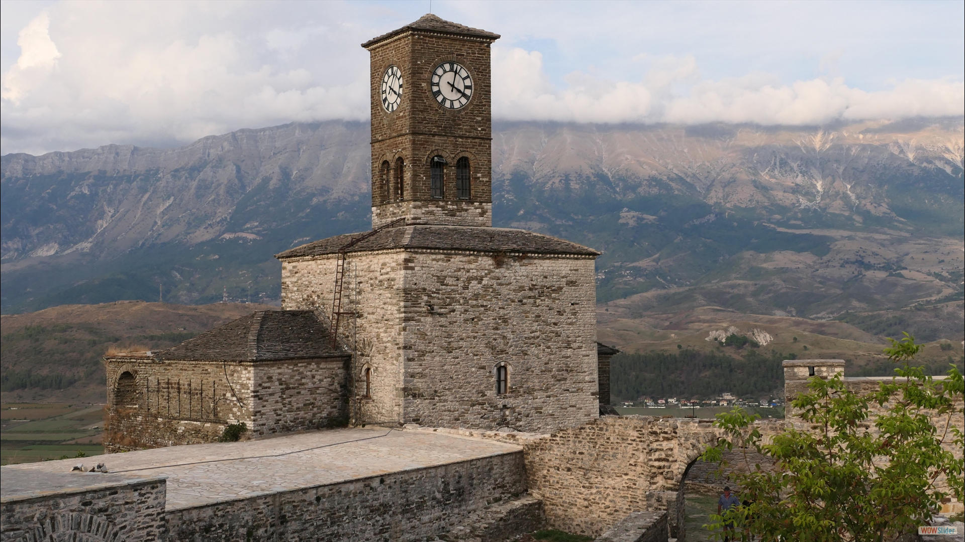 Glockenturm der Burg