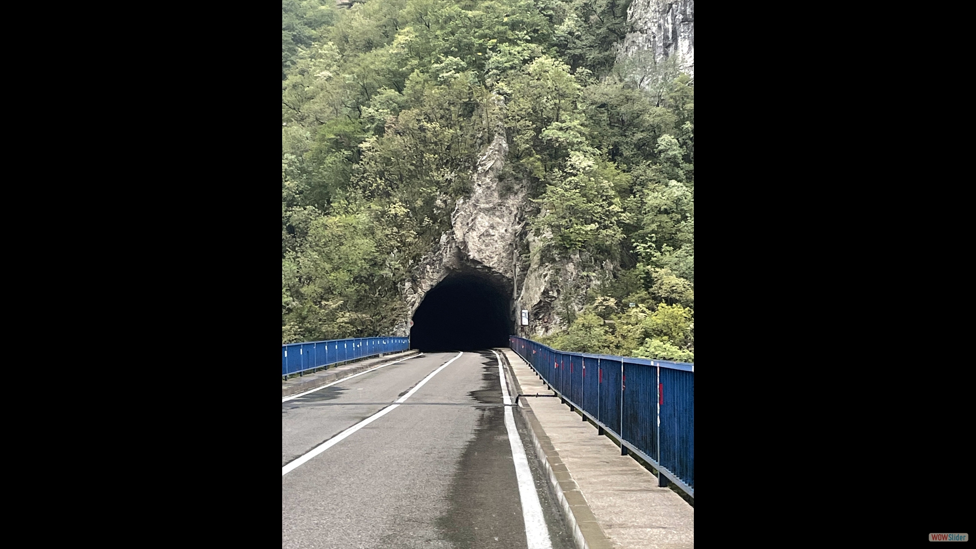 Piva Canyon - 58 Tunnel nur auf unserer Strecke