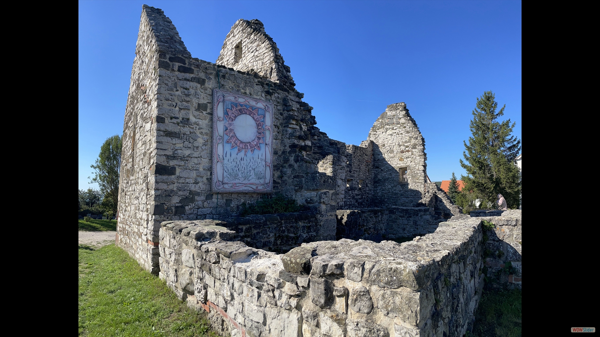 Dörgicse - Kirchenruine