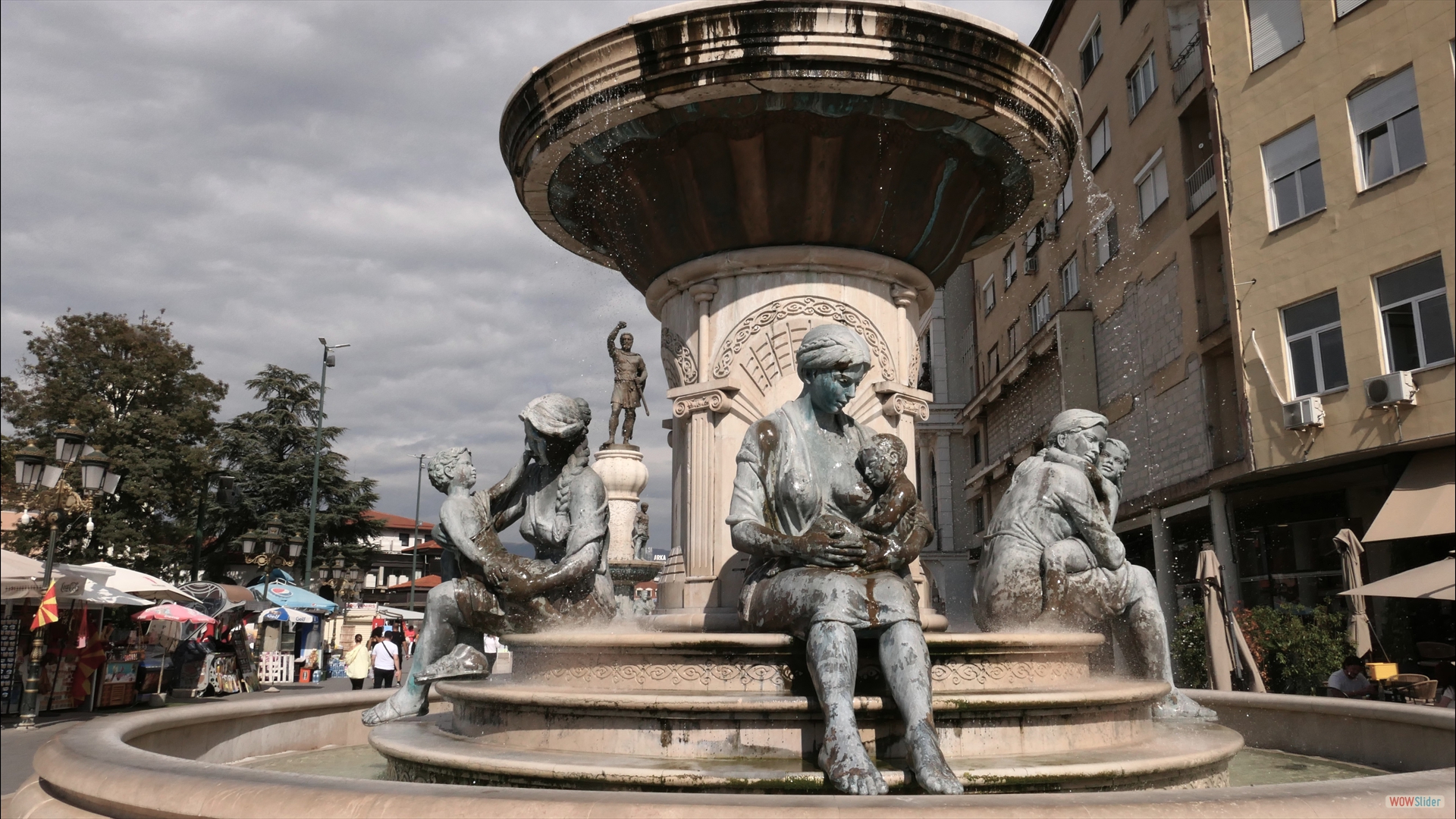 Brunnenanlage Olympia – Mutter von Alexander III. von Makedonien