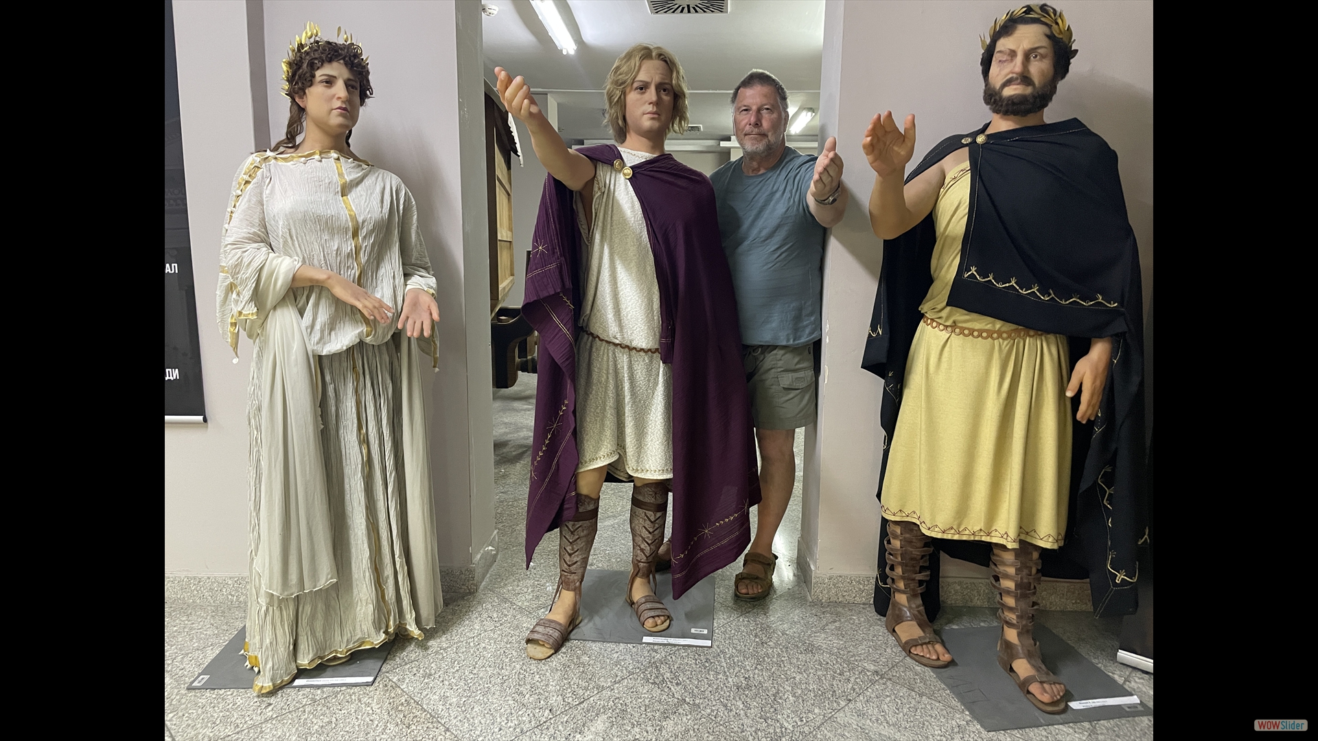 Alexander der Große - der 2. von links