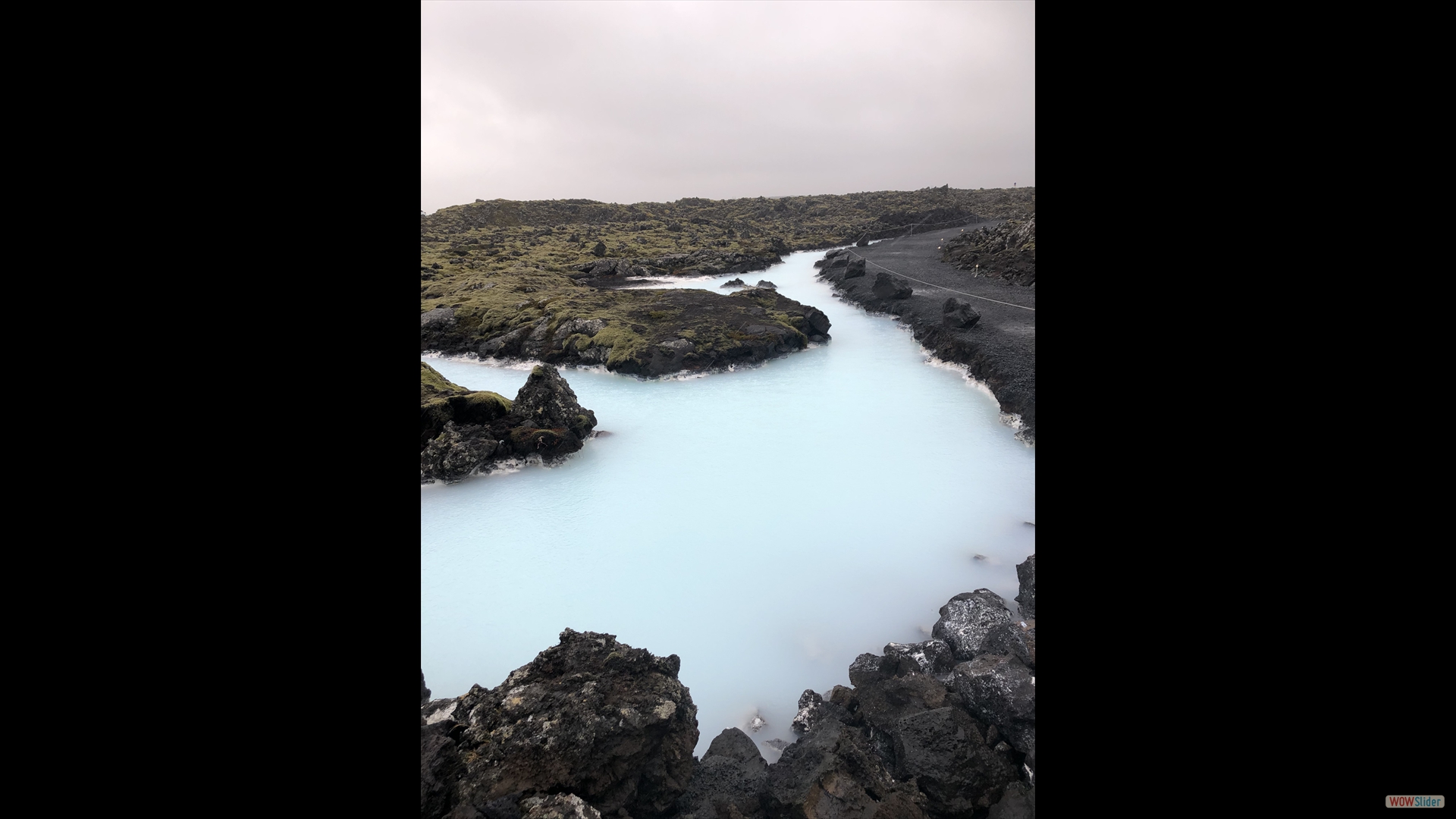 ...aber die Blaue Lagune müssen wir noch besuchen, auch bei diesem Wetter.