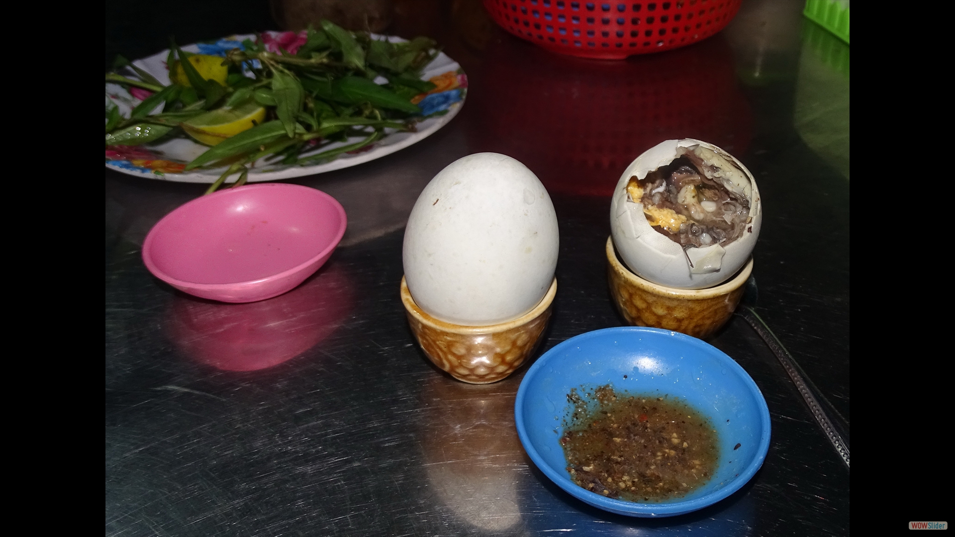 Balut_ angebrütetes gekochtes Enten- oder Hühnerei