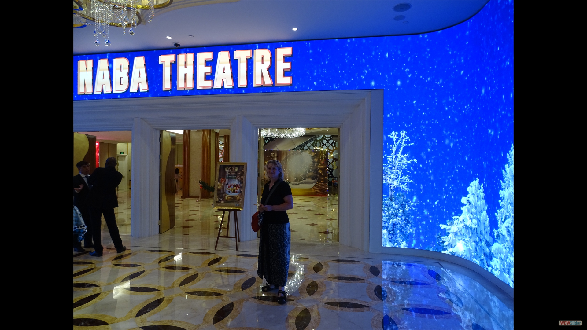 Weihnachtsvorstellung im Theater Nagaworld