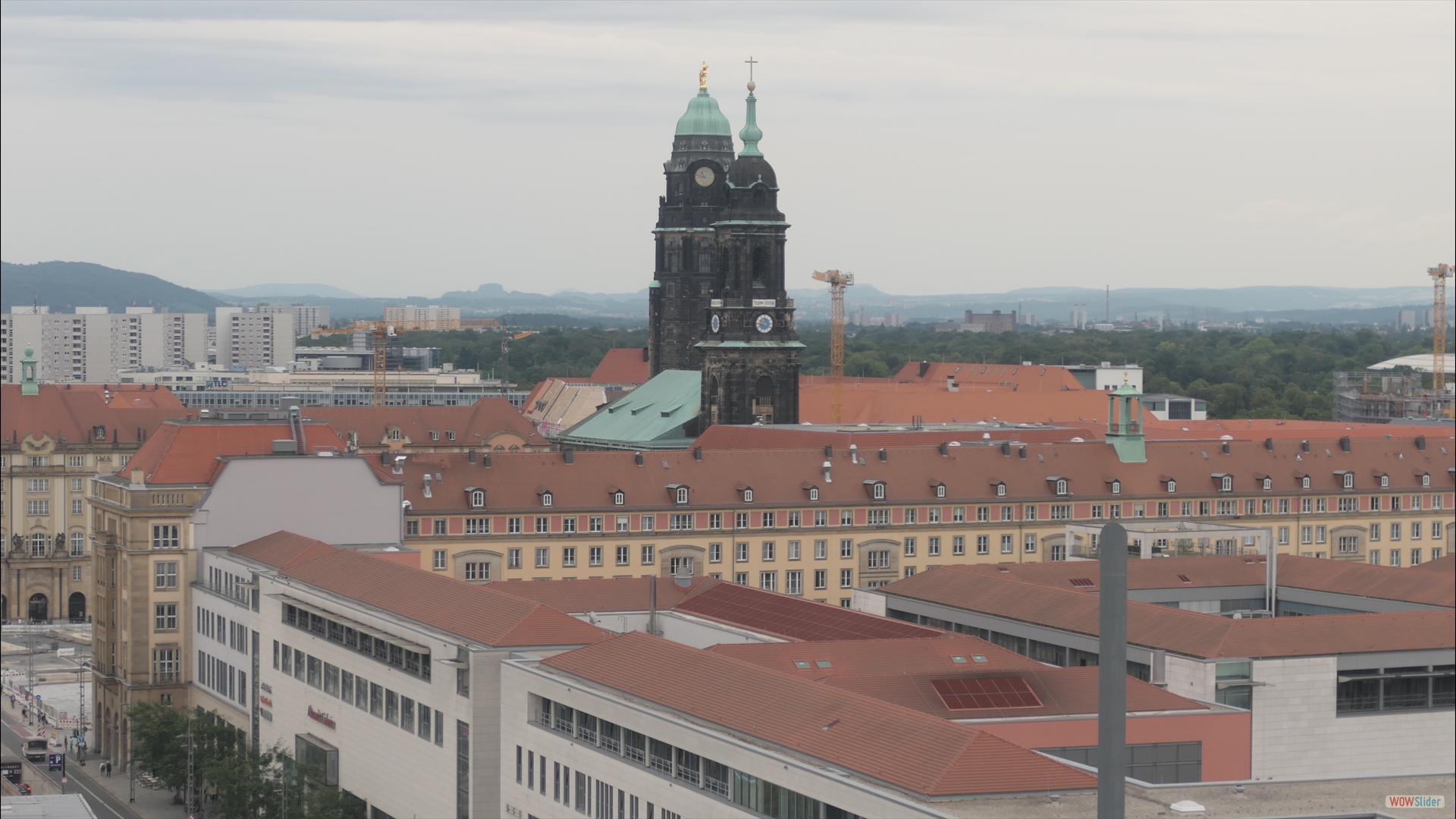 Rathausturm-Kreuzkirche