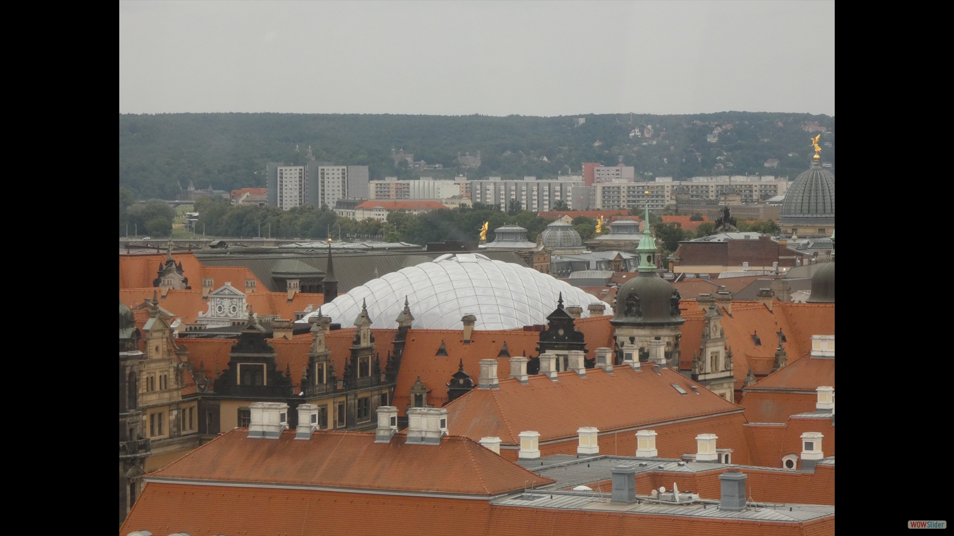 überdachter Schlosshof